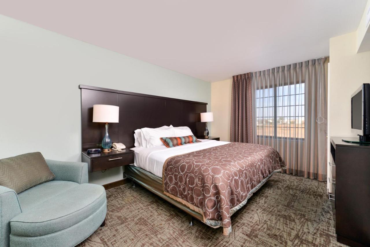 Staybridge Chesterfield By Ihg 3*