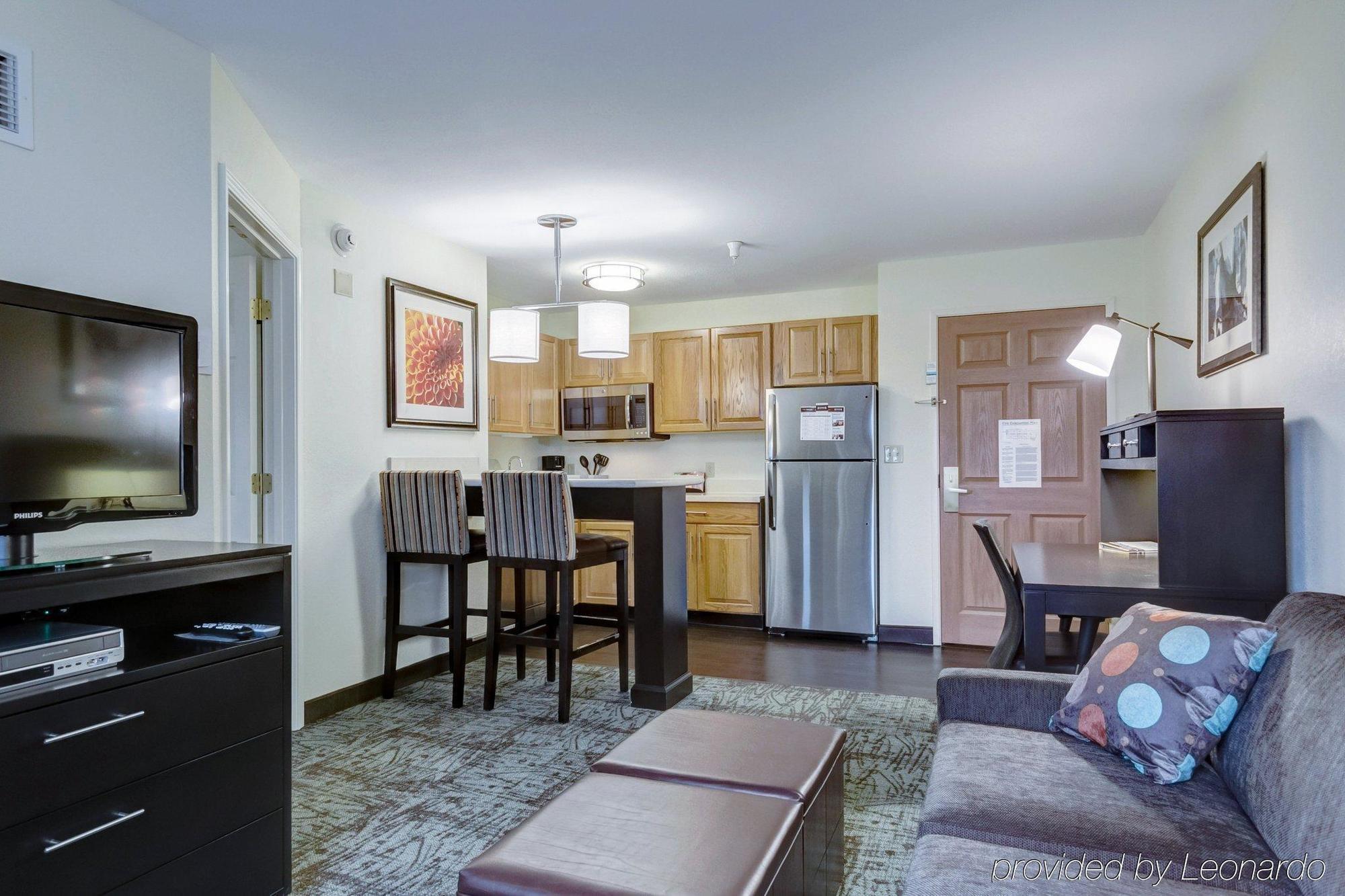 Staybridge Chesterfield By Ihg Hotel 3*