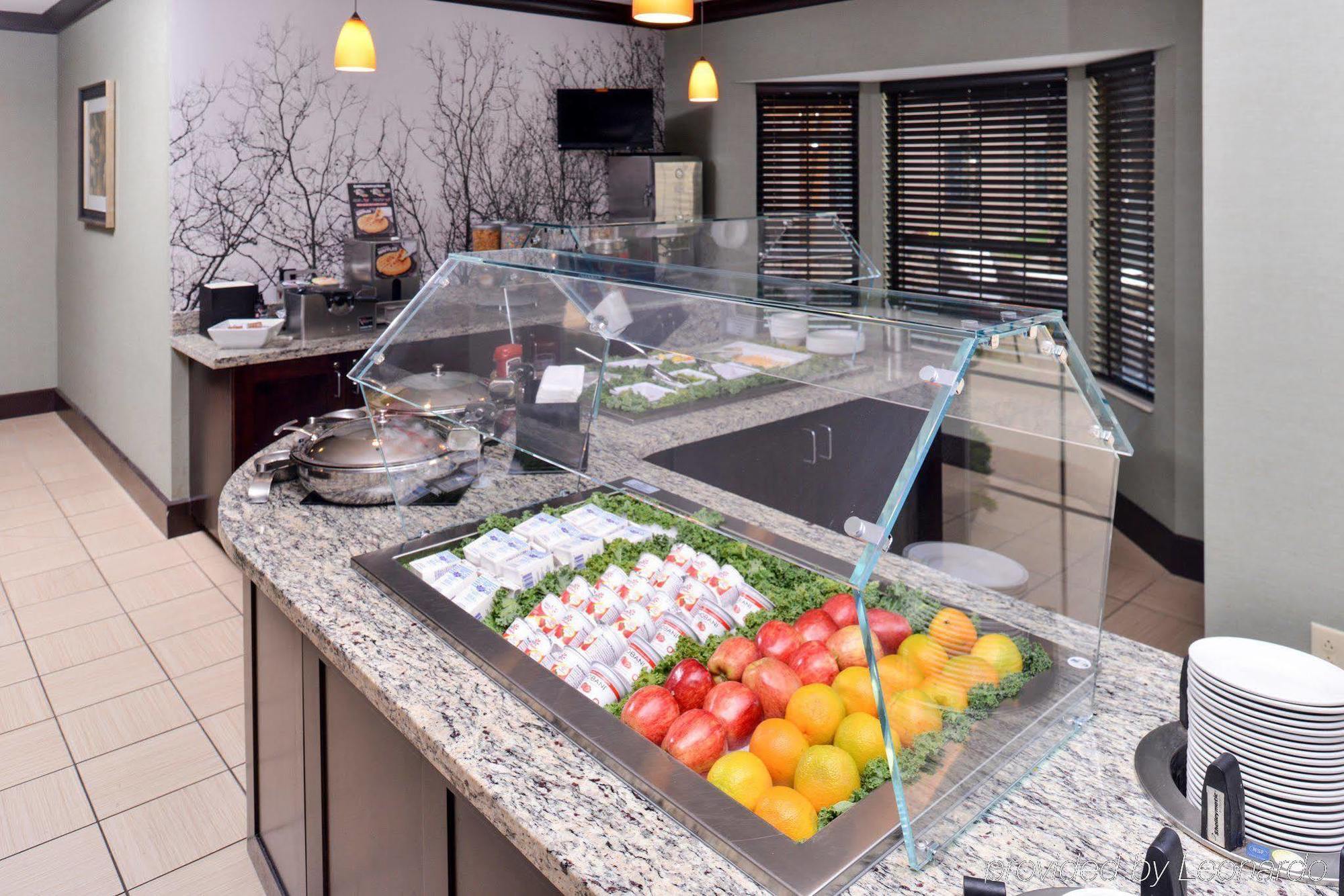 Staybridge Chesterfield By Ihg Hotel 3*