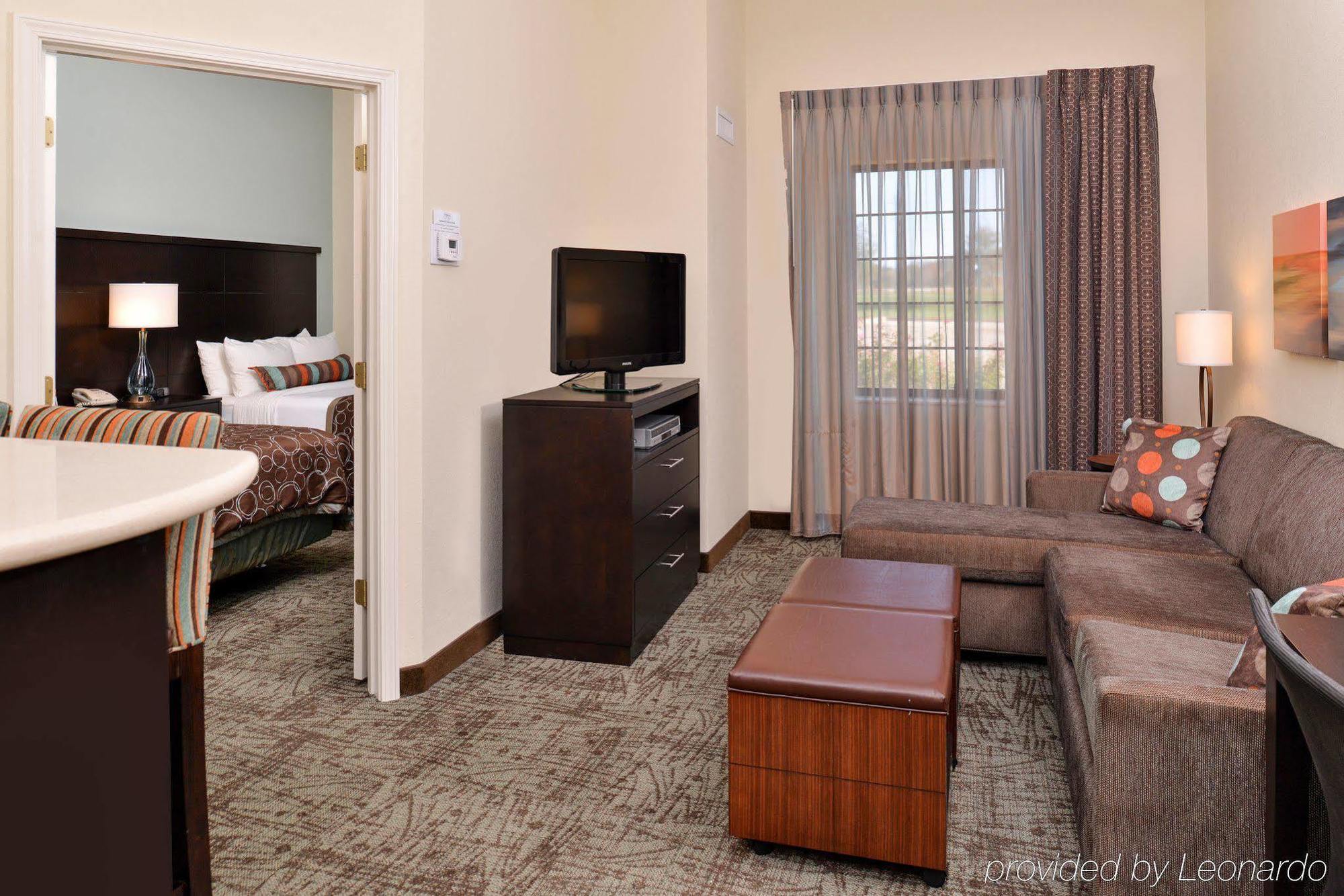 Staybridge Chesterfield By Ihg Hotel 3*